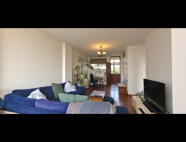 1.5 BEDROOM APARTMENT FOR SALE IN BULWER